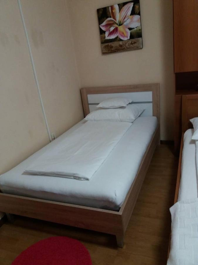 Apartman Lucica 자다르 외부 사진