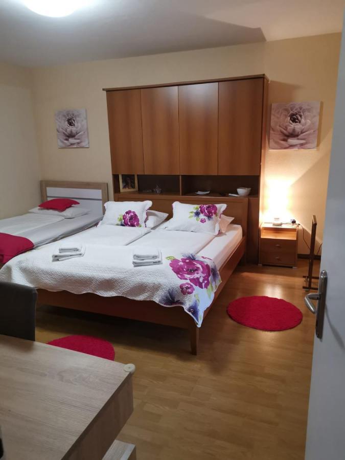 Apartman Lucica 자다르 외부 사진