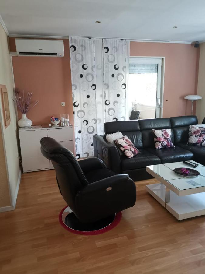 Apartman Lucica 자다르 외부 사진
