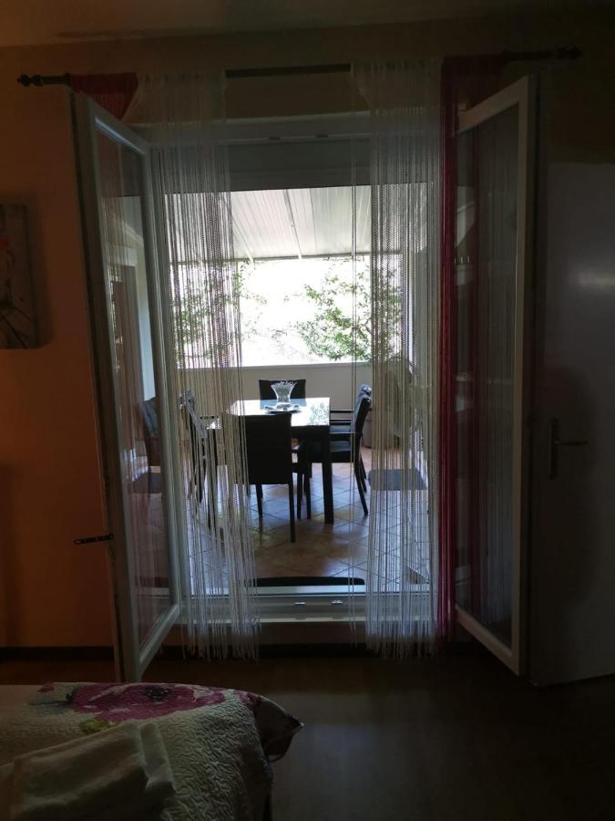Apartman Lucica 자다르 외부 사진